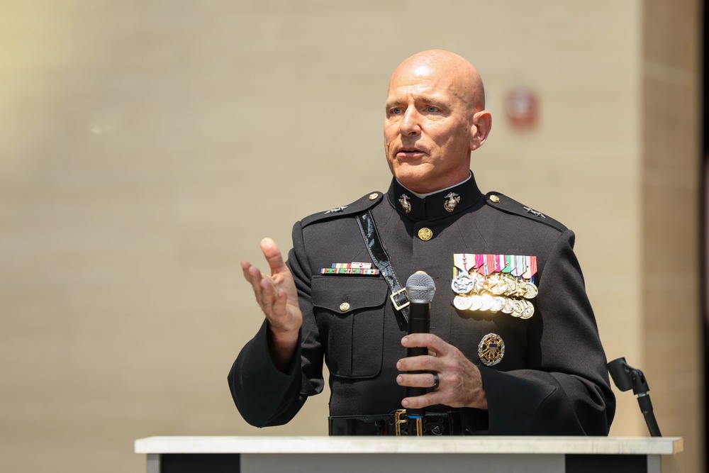 Col. Woodward retires after 33 years