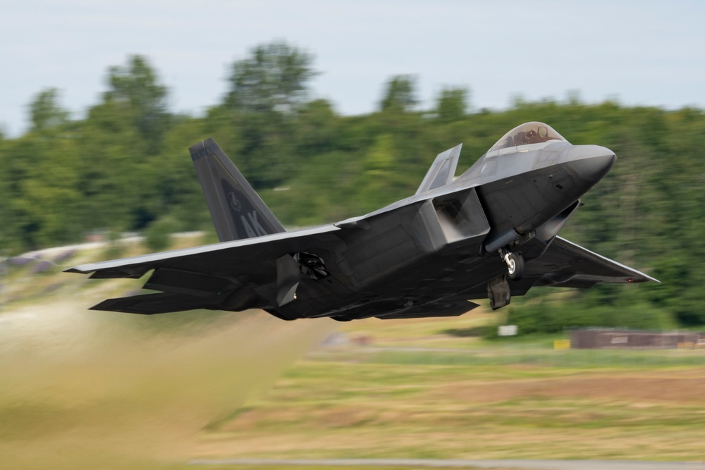 USAF F-22 Raptors and German Air Force PA-200 Tornados train at JBER