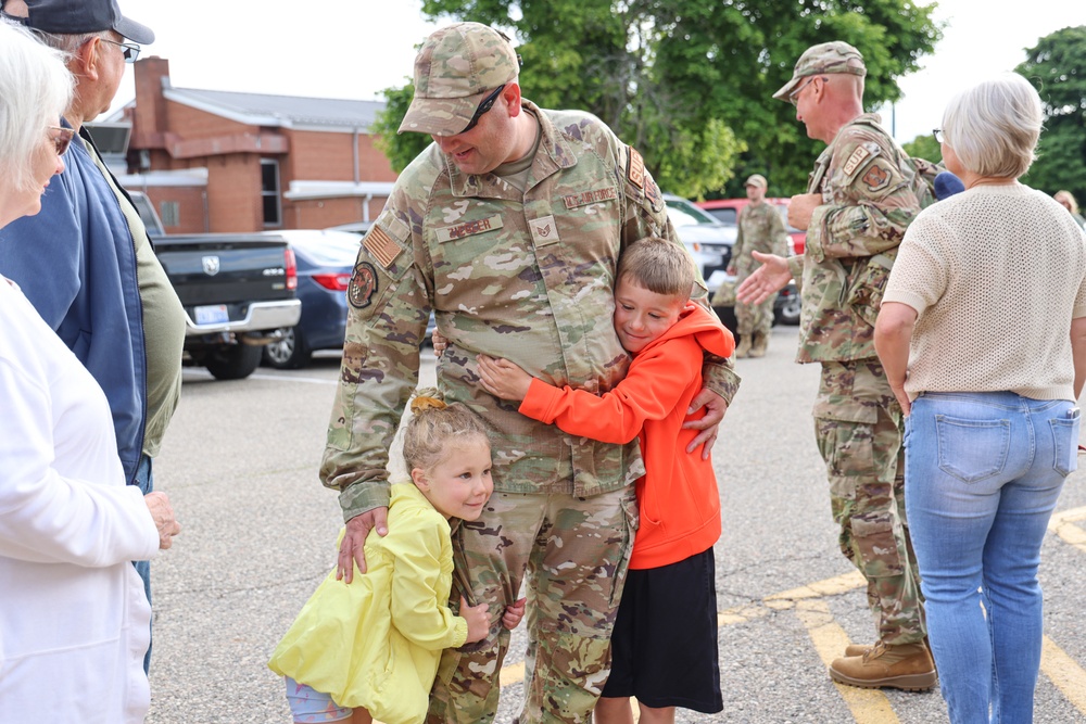 127th Wing Airmen Deploy from Selfridge