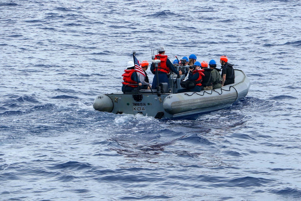 Daniel Inouye Conducts Joint Personnel Recovery Training Exercise with U.S. Air Force