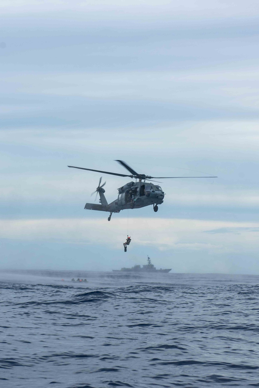 Daniel Inouye Conducts Joint Personnel Recovery Training Exercise with U.S. Air Force