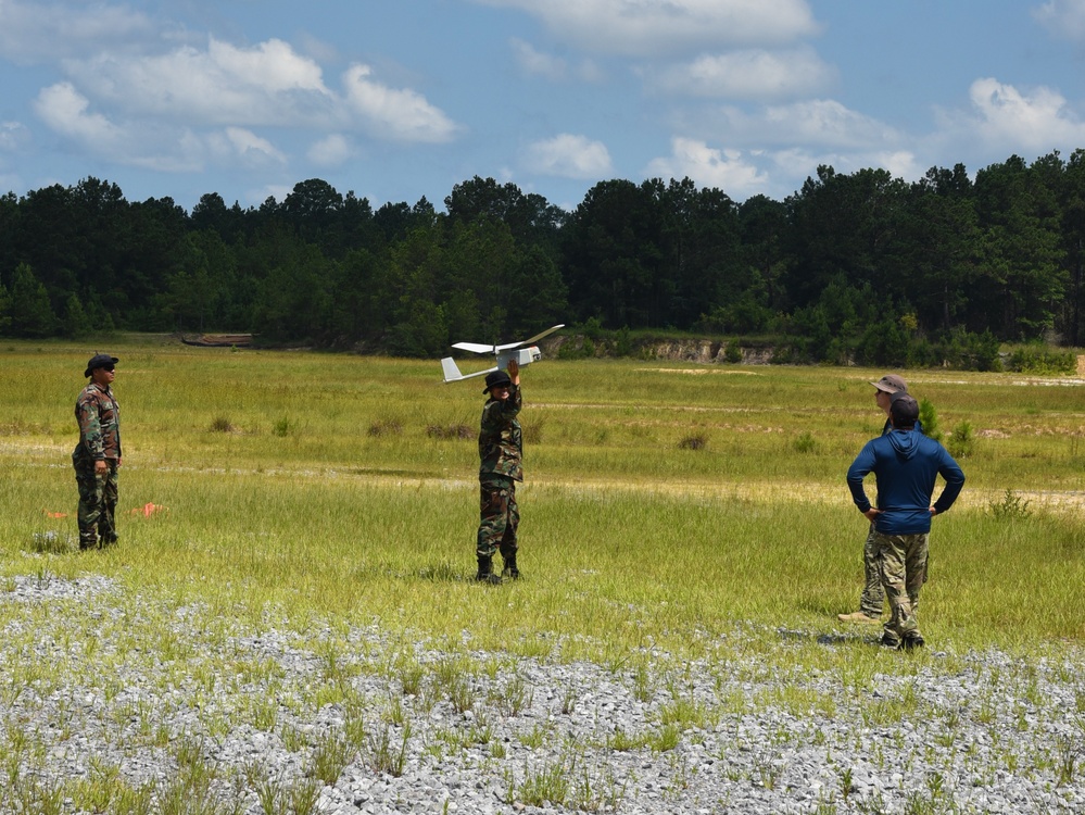 Security Force Professionals from Colombia and Costa Rica Take to the Sky!