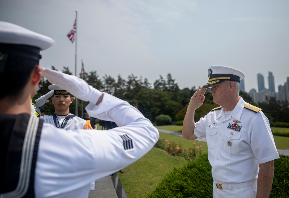 Carrier Strike Group Nine Remembers Those Lost During Korean War Anniversary