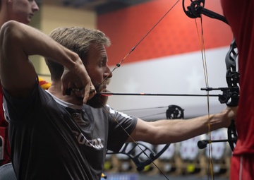 Retired, injured Navy SEAL recovering through adaptive sports in the DoD Warrior Games