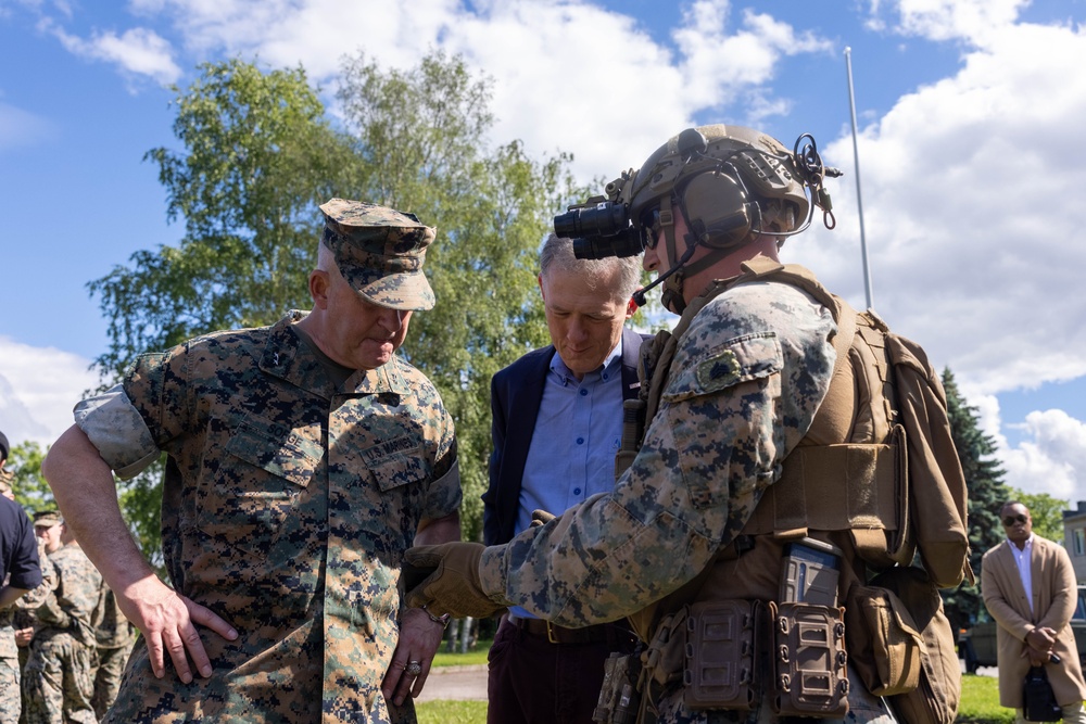 Maj. Gen. Robert B. Sofge Jr. visits Estonia