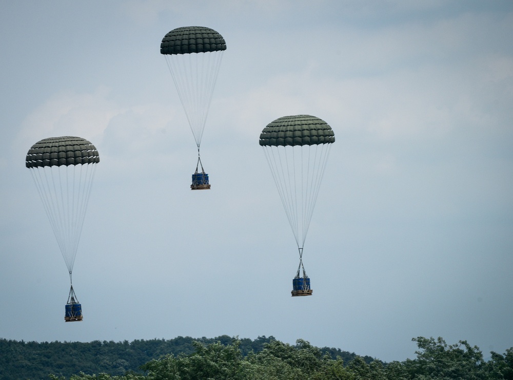 US, ROKAF conduct training to enhance tactical airlift capabilities