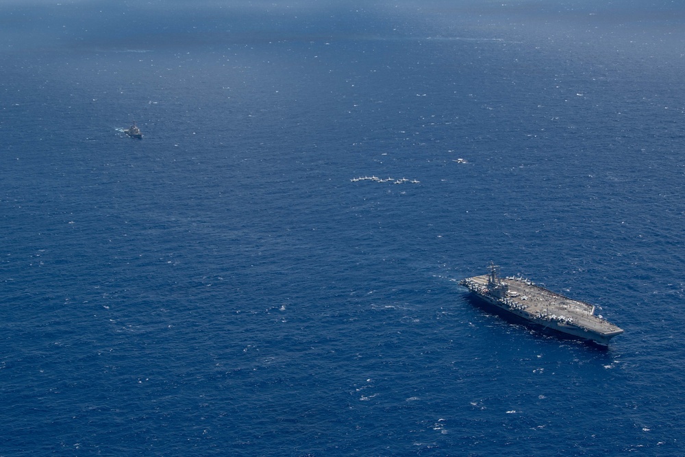 USS Ronald Reagan (CVN 76) conducts air combat-skills practice