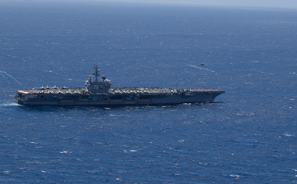 USS Ronald Reagan (CVN 76) conducts air combat-skills practice