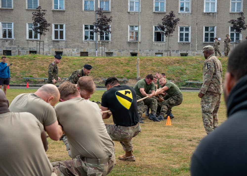 1st Cavalry Division Celebrates 4th of July with Polish Allies