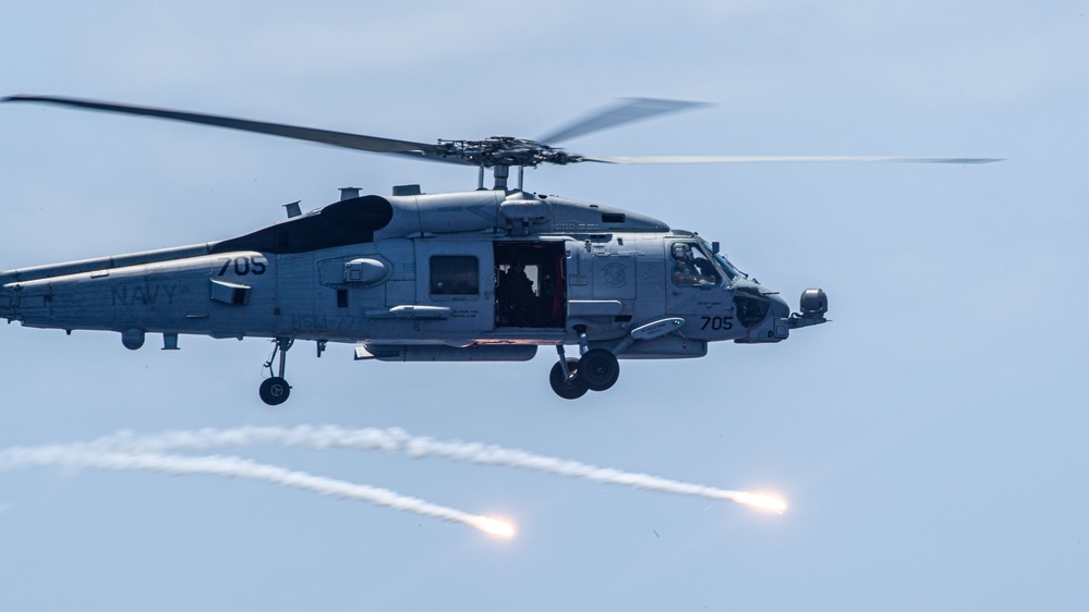 USS Ronald Reagan (CVN 76) conducts air combat-skills practice