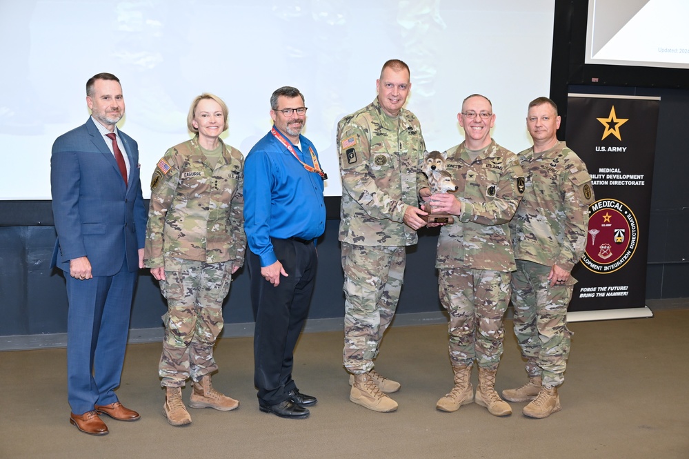 Medical Capability Development Integration Directorate presented with Army Medicine Wolf Pack Award