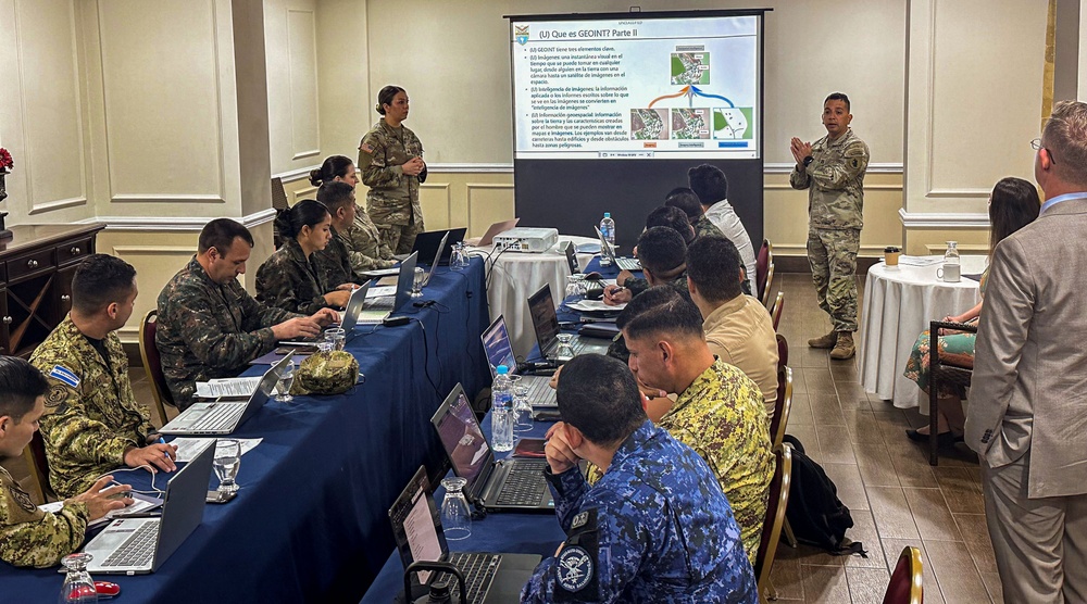 US Army South, US Southern Command spearhead intelligence subject matter expert exchange in El Salvador