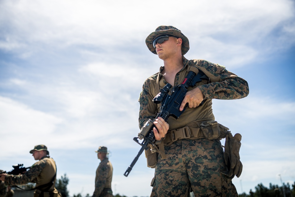 3/12 Marines Increase Their Combat Marksmanship Skills During Short Bay and Unknown Distance Live-Fire Ranges