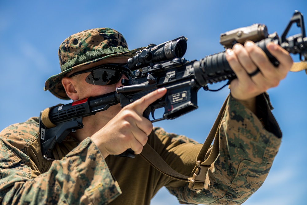 3/12 Marines Increase Their Combat Marksmanship Skills During Short Bay and Unknown Distance Live-Fire Ranges