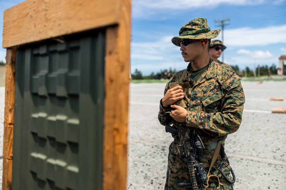 3/12 Marines Increase Their Combat Marksmanship Skills During Short Bay and Unknown Distance Live-Fire Ranges