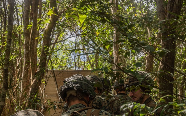 12th MLR Marines Take on the E-Course at JWTC