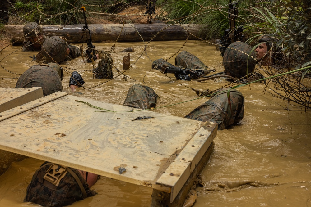 12th MLR Marines Take on the E-Course at JWTC