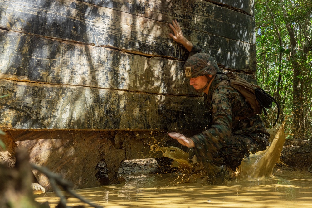 12th MLR Marines Take on the E-Course at JWTC