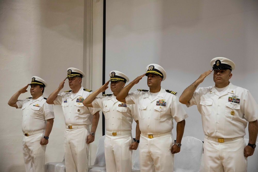 USS Ralph Johnson Conducts Change of Command Ceremony