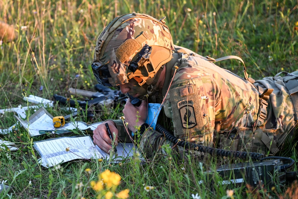 173rd Airborne Brigade - Heavy Drop with Artillery Live Fire