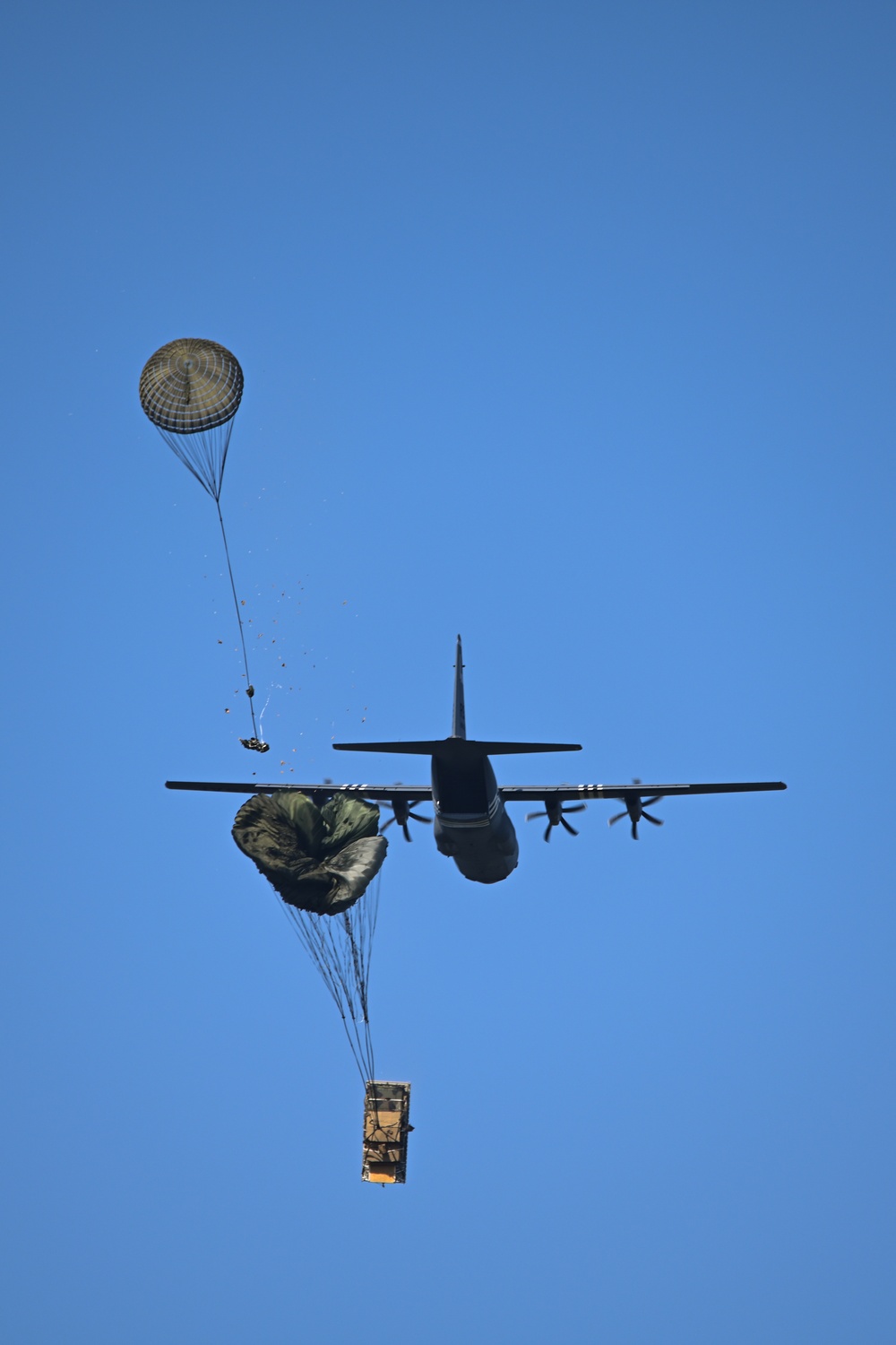 Sky Soldiers Conduct Airborne Ops