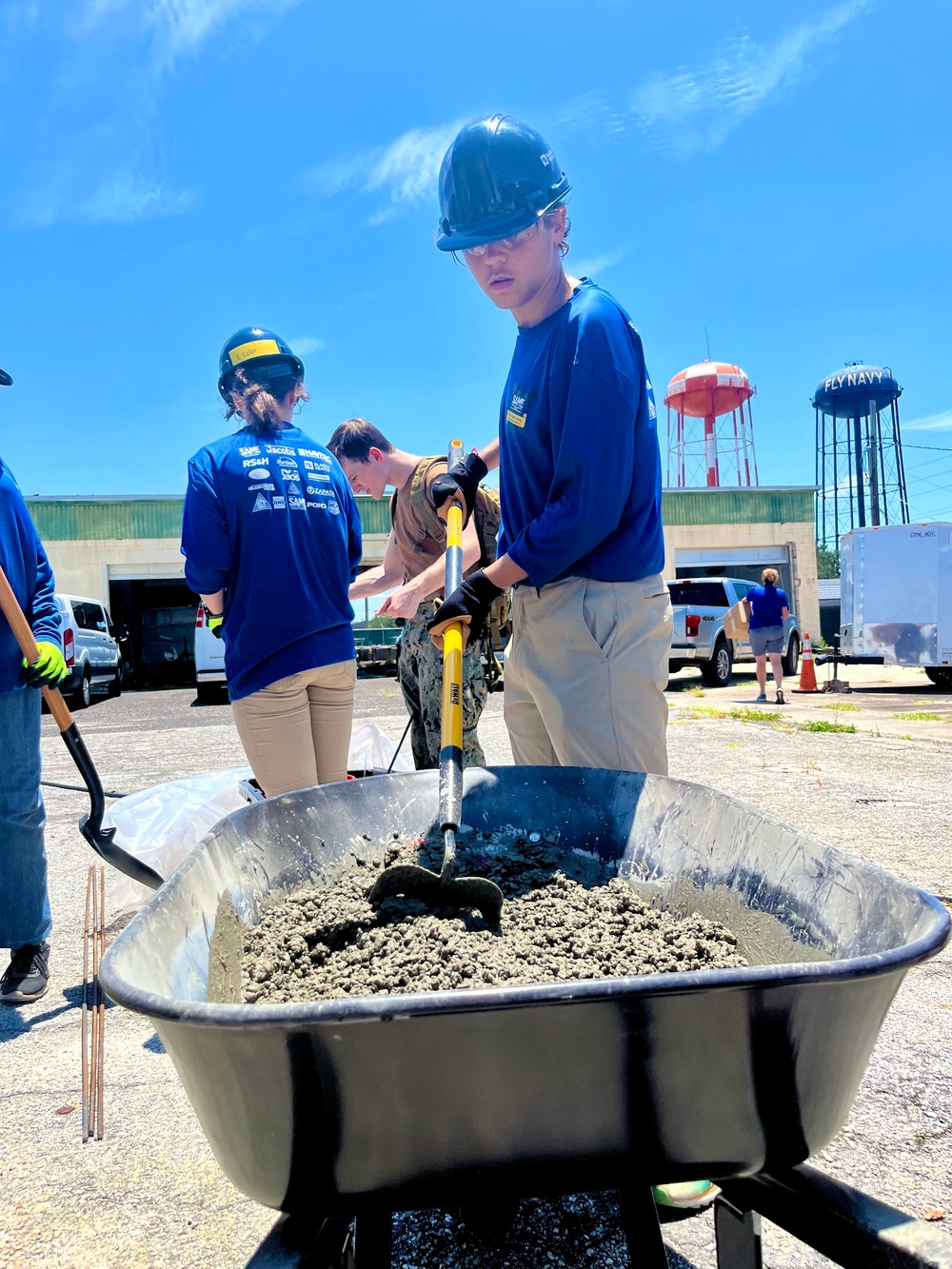 NAVFAC Southeast and SAME Host First STEM Camp at NAS Jacksonville