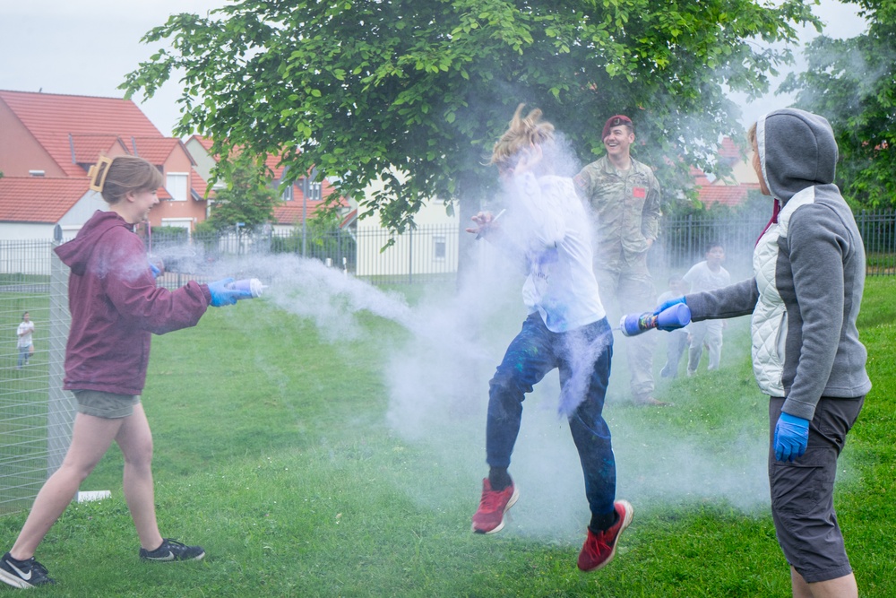 Netzaberg Elementary School Color Run