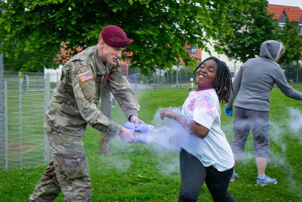 Netzaberg Elementary School Color Run