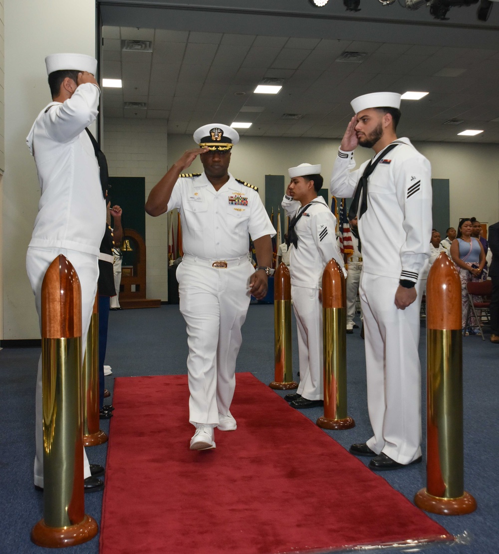 NAVSUP FLC Bahrain Conducts Change of Command