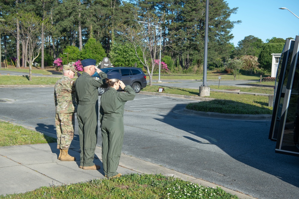 Major General Derin S. Durham from 4th Air Force visits 916th Air Refueling Wing