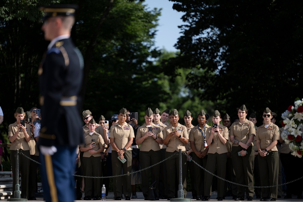 Members of the Sea Services Leadership Association Visit Arlington National Cemetery