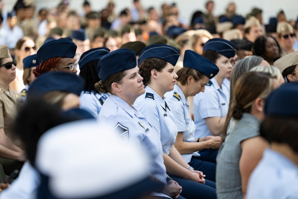 Members of the Sea Services Leadership Association Visit Arlington National Cemetery