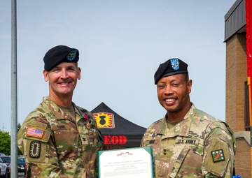 52nd EOD Group welcomes new commander during ceremony on Fort Campbell