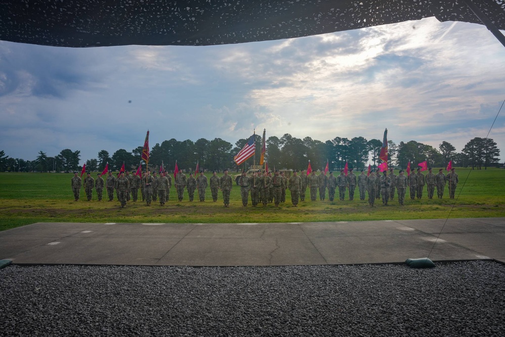 52nd EOD Group welcomes new commander during ceremony on Fort Campbell