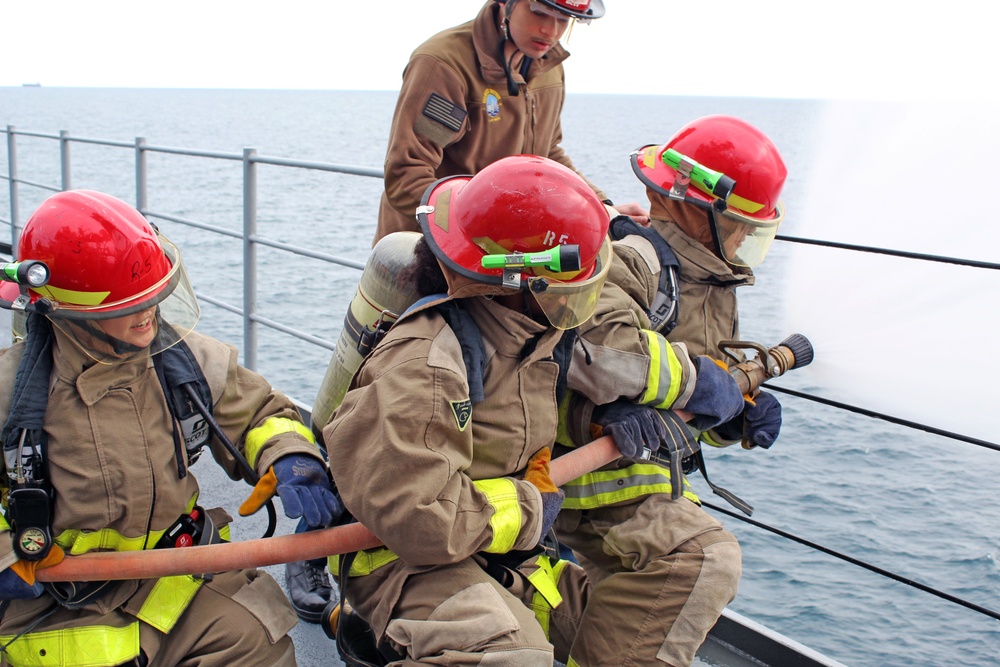 Midshipmen Train Aboard USS Mount Whitney