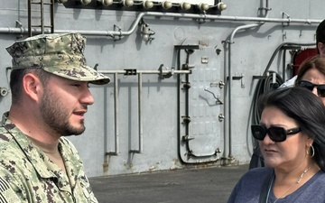 From Flight Deck to Recruiting Office: Aircraft-Carrier Sailor Inspires Navy Recruits in the Lone Star State