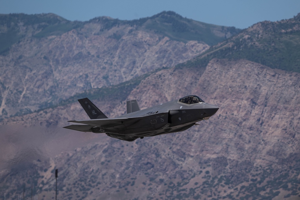 F-35A Demo Team at Warriors over the Wasatch Airshow 2024