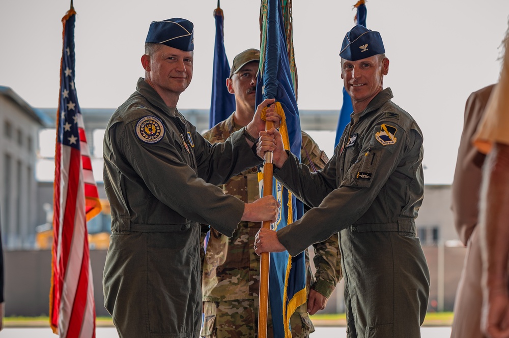 Bergtholdt assumes command of 325th FW