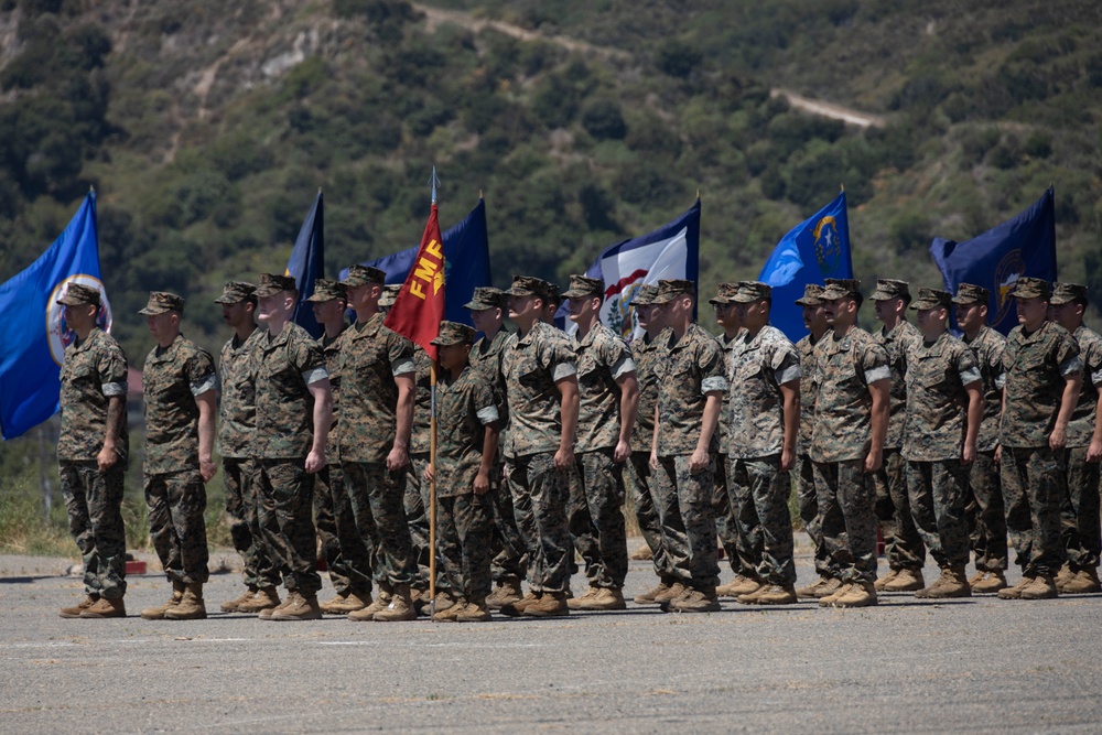 1st Bn., 1st Marines holds change of command ceremony