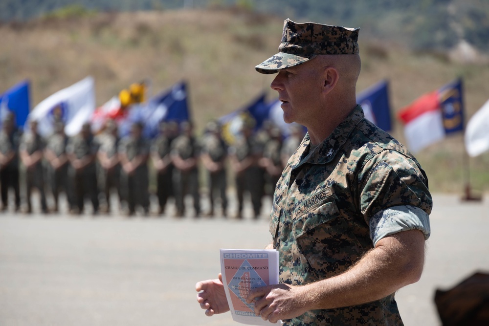 1st Bn., 1st Marines holds change of command ceremony