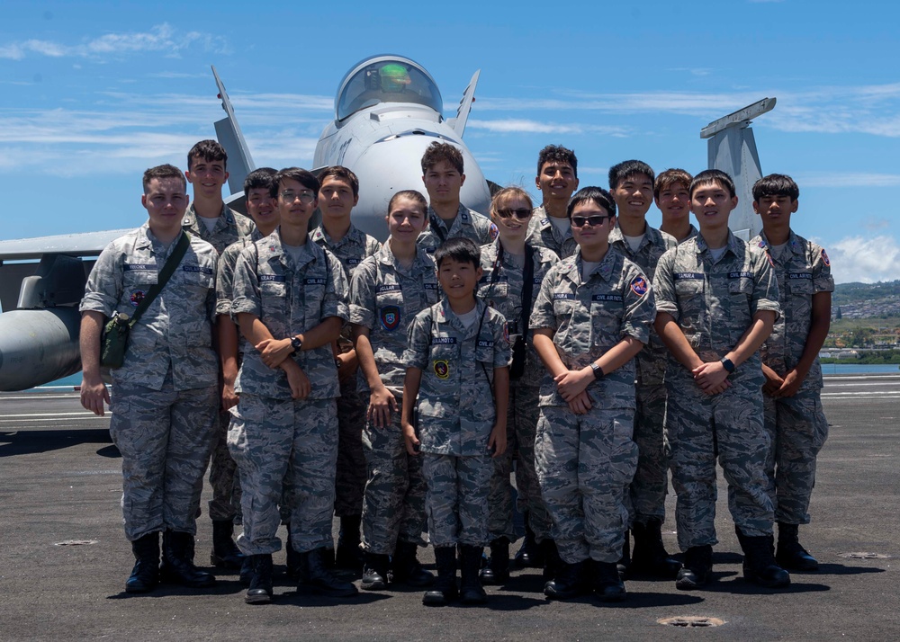 USS Carl Vinson (CVN 70) Hosts a Tour Durring RIMPAC 2024