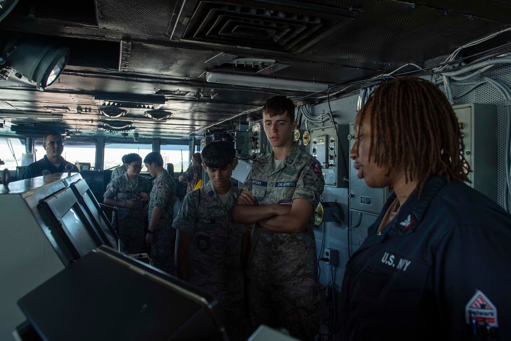 USS Carl Vinson (CVN 70) Hosts a Tour Durring RIMPAC 2024