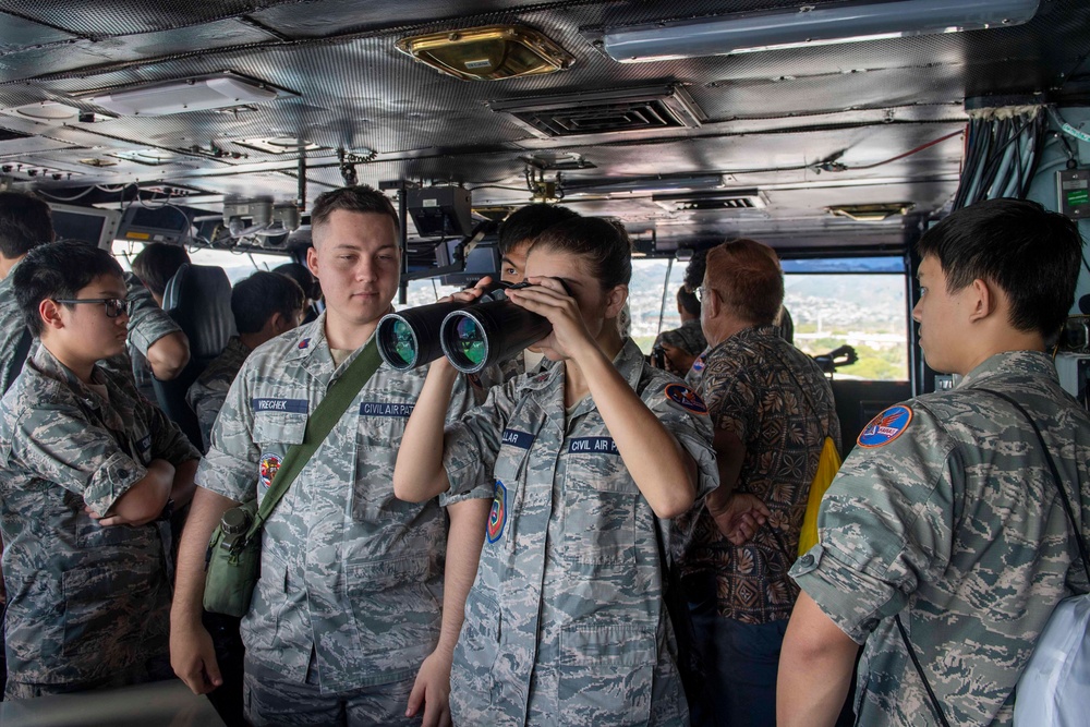 USS Carl Vinson (CVN70) Hosts a Tour Durring RIMPAC 2024