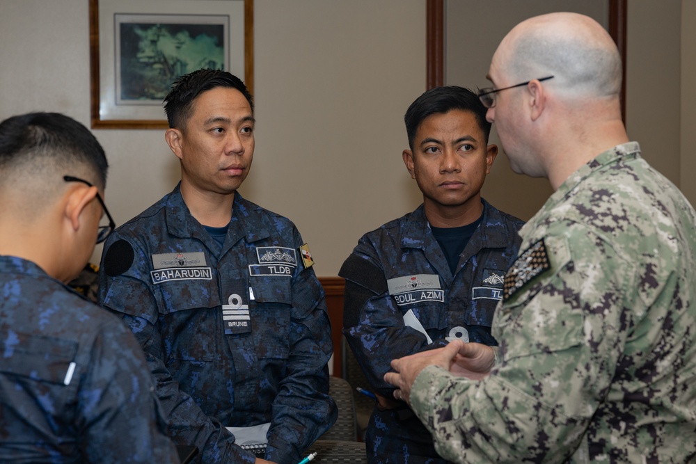 U.S. Navy, partner nations share planning procedures at RIMPAC 2024