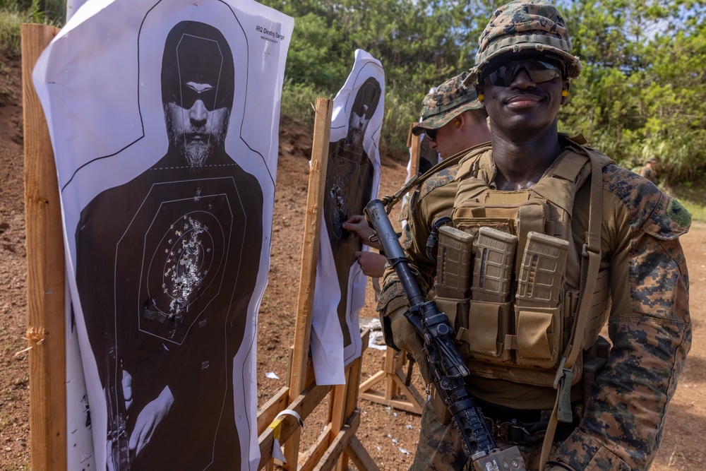 3/2 Executes Live Fire Short Bay Range