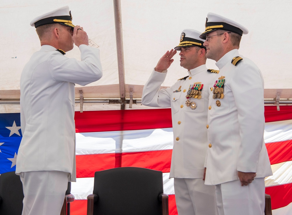 USS Princeton (CG 59) Holds a Change of Command Ceremony