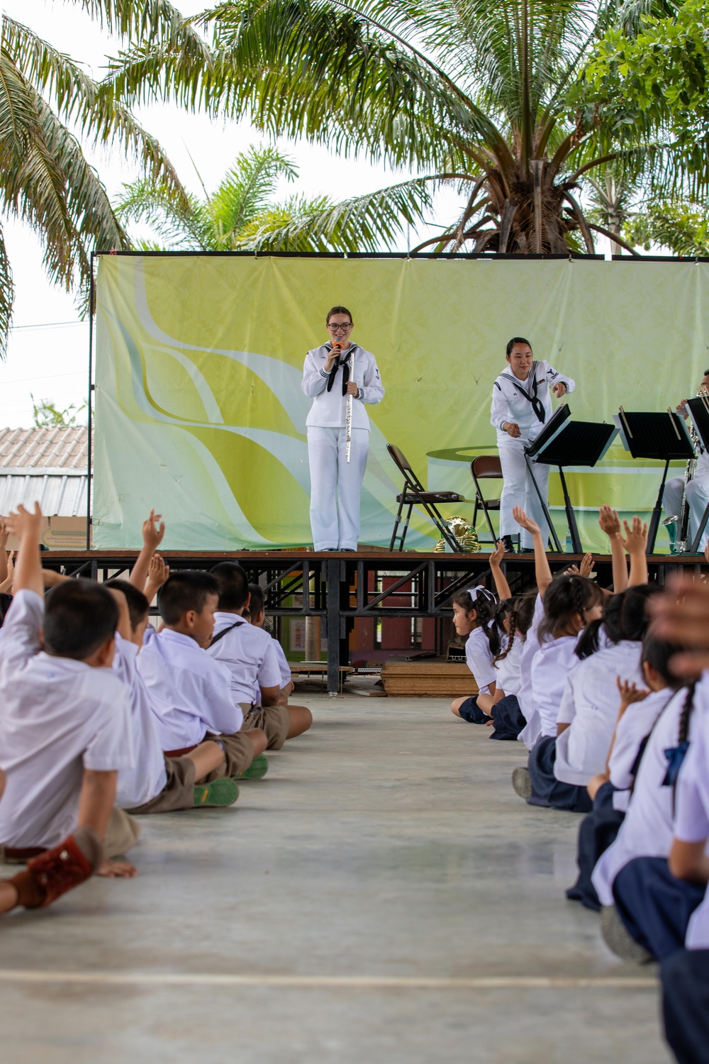 7th Fleet Band Performs at Mabprachun School
