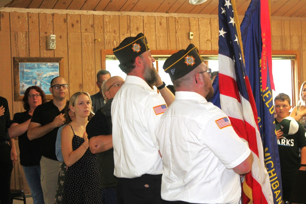 Fort McCoy dispatcher, Air Force veteran, receives Quilt of Valor in special ceremony