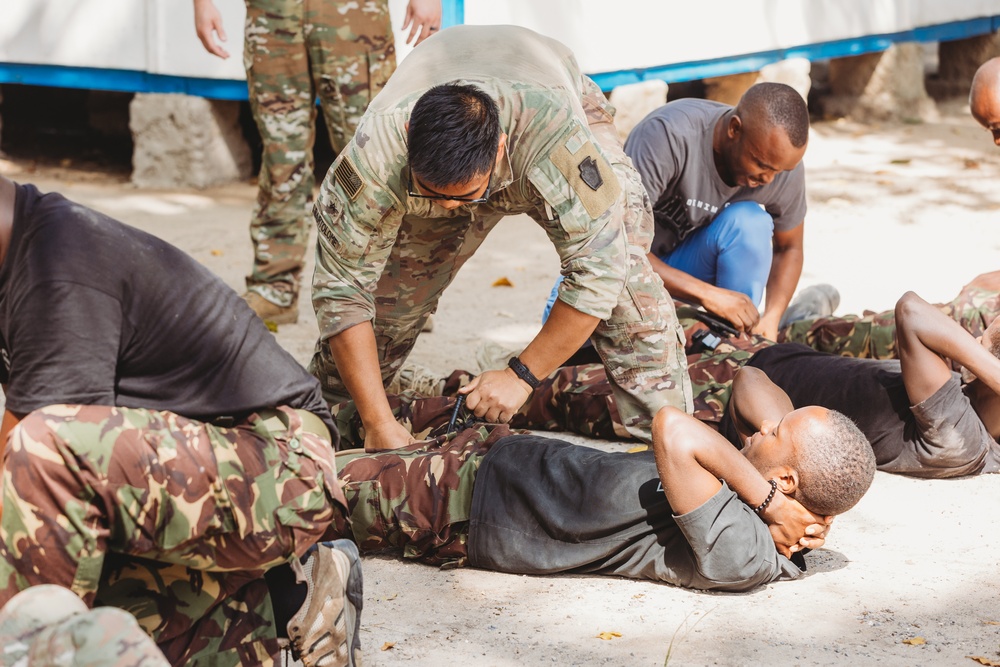 Task Force Paxton Medic Teaches Tactical Combat Casualty Care