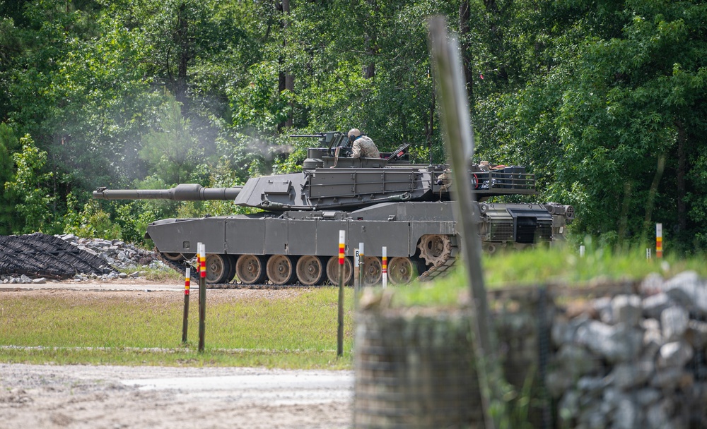 4-118th conducts Crew Gunnery Qualification